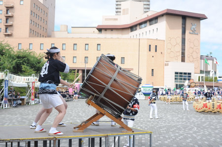 Akita, Akita prefecture / Japan - August 5, 2022: Kanto Festival (or pole lantern festival)- a Tanabata-related celebration featuring long bamboo poles with paper lanterns in Akitaのeditorial素材