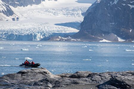 Arctic Landscape - Svalbardの写真素材
