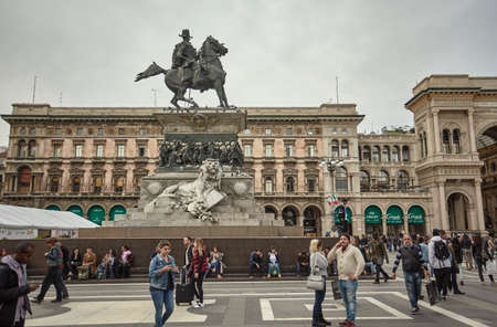 MILAN, ITALY 10 MARCH 2020: Milan Cathedral with tourists and people strolling en masse on the squareのeditorial素材