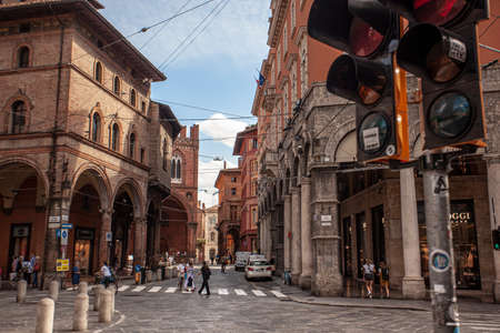 BOLOGNA, ITALY 17 JUNE 2020: Traffic light in the historic centerのeditorial素材