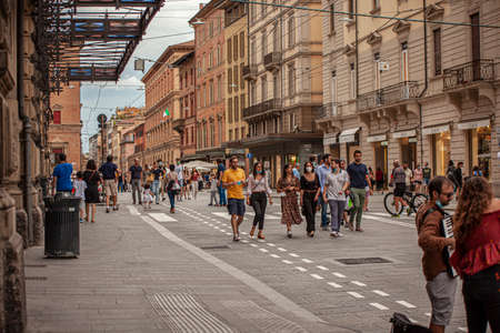 BOLOGNA, ITALY 17 JUNE 2020: People in Bologna walking on city centerのeditorial素材