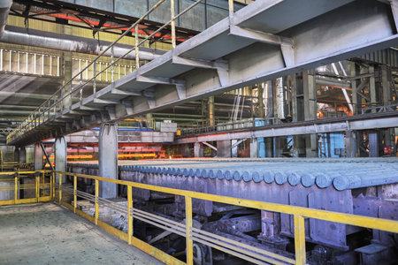 Cooling metall tube billets on cooling rolling table