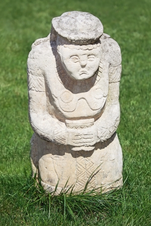  sculpture woman on a grassの写真素材