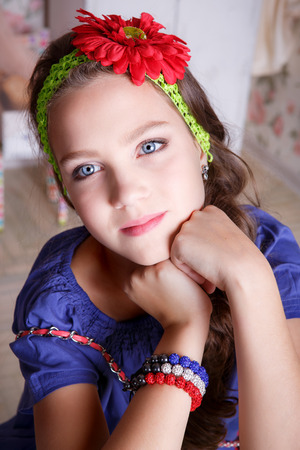 smiling girl portraite in studioの写真素材