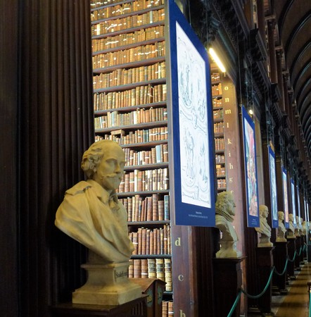 The library of the Trinity College of Dublinのeditorial素材