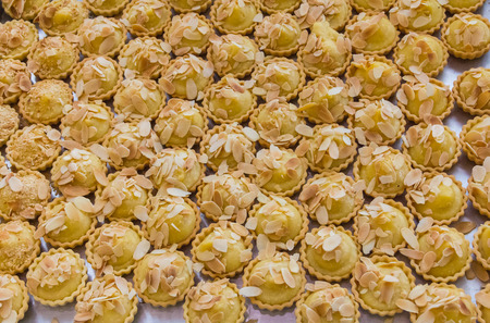 Almond Tart many placed in the tray.の写真素材