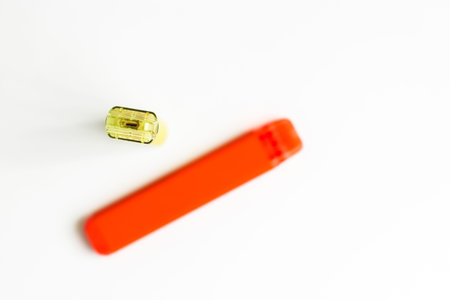Nicotine disposable electronic cigarette, replacing cigarettes with tobacco