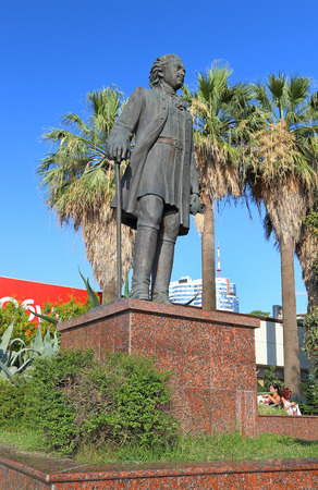 Sochi, RUSSIA-AUGUST 13, 2013: Monument to Emperor Peter the Great on a summer dayのeditorial素材