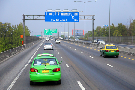 BANGKOK, THAILAND - DECEMBER 30, 2013: high-Speed road and moving vehiclesのeditorial素材
