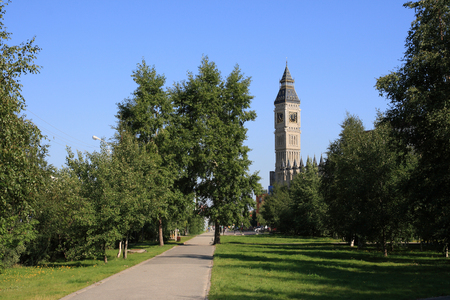 SURGUT, RUSSIA-AUGUST 25, 2009: The building of the school of foreign languages stylized as the clock tower of the Palace of Westminsterのeditorial素材