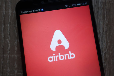 KONSKIE, POLAND - SEPTEMBER 07, 2018: Airbnb logo displayed on a modern smartphoneのeditorial素材