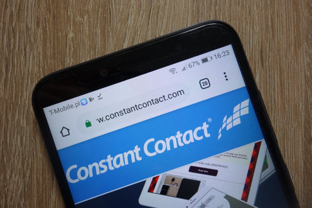 KONSKIE, POLAND - December 09, 2018: Constant Contact website (www.constantcontact.com) displayed on smartphoneのeditorial素材