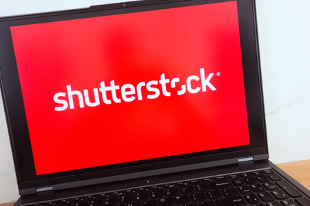 KONSKIE, POLAND - July 11, 2022: Shutterstock stock photography website logo displayed on laptop computer screenのeditorial素材