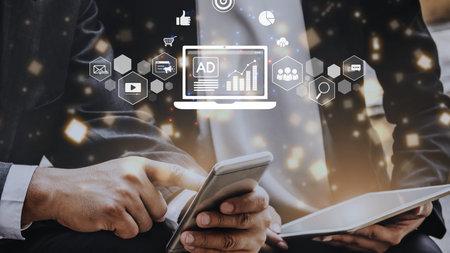 Online ads and digital marketing help brands grow. Content marketing builds engagement. Marketing tools boost ROI. Effective ads and marketing drive online business success. Muxerの写真素材