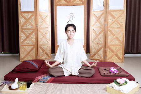 Thai massage. Women pay attention to relaxation and health.の写真素材