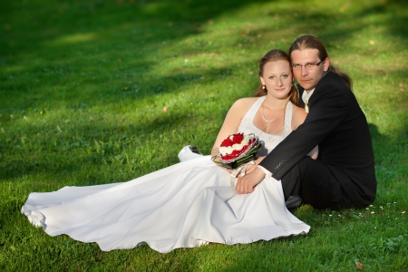 Beautiful young couple on their wedding day の写真素材