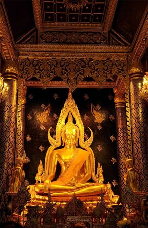 Buddhachinaraj at Phitsanuk Lok の写真素材