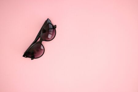 Sunglasses on pink backgroundの写真素材