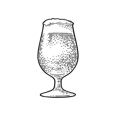 Beer glass with foam. Vintage black vector engraving illustration. Isolated on white background.のイラスト素材