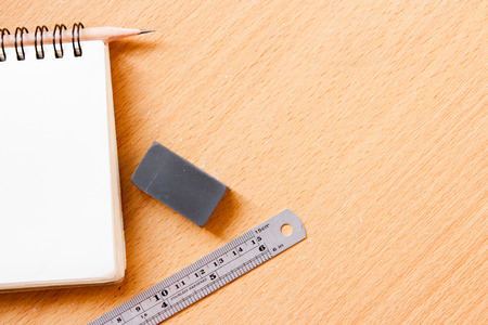note and  pencilの写真素材