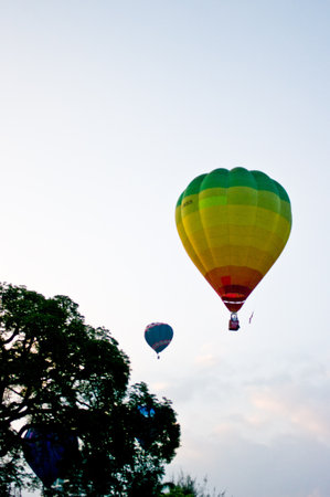 CHIANG MAI, THAILAND - NOV 26 : Balloon floating to sky during Thailand balloon festival 2011 at Prince Royal's college in Chiang Mai, Thailand on Nov 26, 2011.のeditorial素材