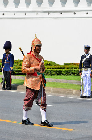 BANGKOK, THAILAND - APRIL 9 : Soldier in Vintage suit marching on April 9, 2012  in The Royal Funeral of HRH Princess Bejaratana Rajasuda of Thailandのeditorial素材