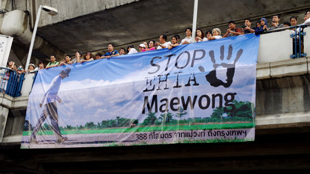 BANGKOK, THAILAND - SEPTEMBER 22   Huge crowd listen speech for against the construction of a dam in Mae Wong National Park on 22 September 2013 at Bangkok Art and Culture Centre, Thailandのeditorial素材