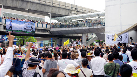BANGKOK, THAILAND - SEPTEMBER 22   Huge crowd listen speech for against the construction of a dam in Mae Wong National Park on 22 September 2013 at Bangkok Art and Culture Centre, Thailandのeditorial素材