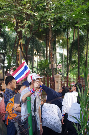 BANGKOK,THAILAND - DECEMBER 2   Anti-government protesters to blockade the Royal Thai Police  The protest Against The Amnesty bill in Bangkok, capital of Thailand on 2 December 2013 のeditorial素材