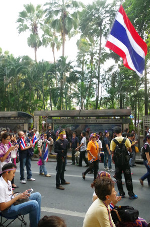 BANGKOK,THAILAND - DECEMBER 2   Anti-government protesters to blockade the Royal Thai Police  The protest Against The Amnesty bill in Bangkok, capital of Thailand on 2 December 2013 のeditorial素材