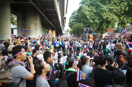 BANGKOK,THAILAND - DECEMBER 2   Anti-government protesters to blockade the Royal Thai Police  The protest Against The Amnesty bill in Bangkok, capital of Thailand on 2 December 2013 のeditorial素材