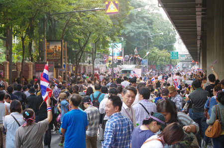 BANGKOK,THAILAND - DECEMBER 2   Anti-government protesters to blockade the Royal Thai Police  The protest Against The Amnesty bill in Bangkok, capital of Thailand on 2 December 2013 のeditorial素材