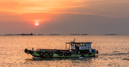 CHONBURI, THAILAND - MAY 1 : Passenger boat at sea in Sriracha, Chonburi, Thailand on 1 May 2016
