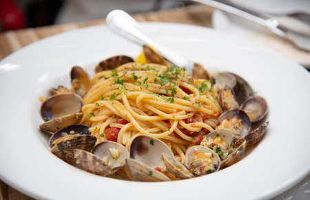 Spaghetti alle Vongole in Bianco Recipe, Vancouver, Canadaの写真素材