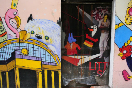 BANGKOK, THAILAND - 29 JULY : Street art decoration at wall on 29 July 2019 in Siam Square, Bangkok, Thailandのeditorial素材