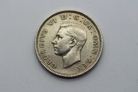Back of the 1 shilling coin from Englandの写真素材