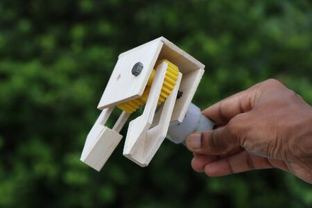 Small robotic arm gripper which is used to hold the objectsの写真素材