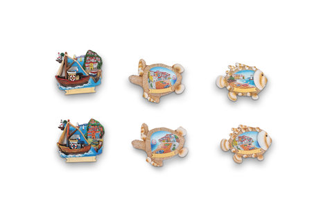 Set of souvenirs on the white background. 3D illustration. Souvenir refrigerator door magnets. ideal for gifts. Holiday gifts. Summer and Winterの写真素材
