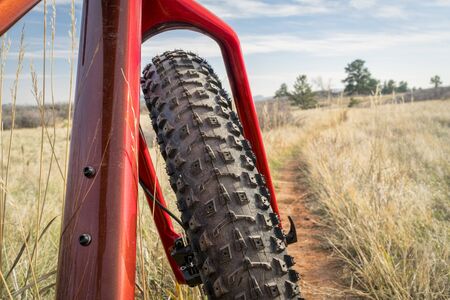 fat bike on a single track trail in Colorado foothills - Lory State Parkの写真素材