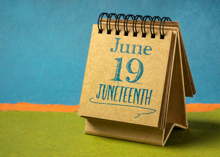 Juneteenth (June 19) in a desktop calendar â also known as Freedom Day, Jubilee Day, Liberation Day, and Emancipation Day â is a holiday celebrating the emancipation of those who had been enslaved in the United States.の写真素材