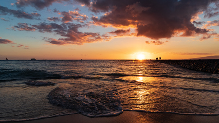 Waikiki Sunset in Honoluluの写真素材