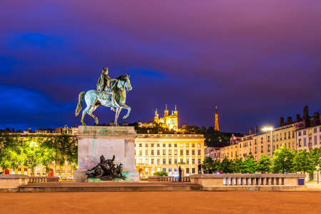 Statue of Louis XIV on Place Bellecour at night in Lyon in the Rh?ne, Franceのeditorial素材