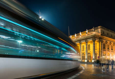 Tram in front of the Grand Théâtre de Bordeaux, Gironde, New Aquitaine, Franceのeditorial素材