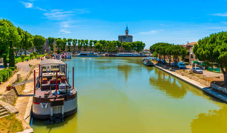 The Bourgidou canal is a small canal that connects Aigues-Mortes to the Petit-Rhone in the Gard, Occitanie, Franceのeditorial素材