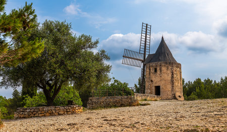Famous Daudet mill in Fontvieille, in the Bouches du RhÃ´ne, in Provence, Franceの写真素材