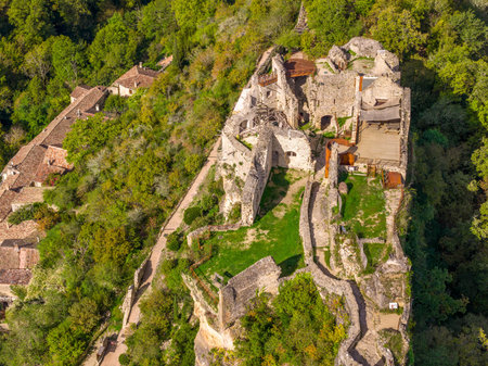 Aerial view of the Chateau de Penne in the Tarn region of Occitanie, Franceの写真素材