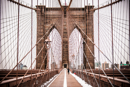 Cables and upper deck of Brooklyn Bridge, New Yorkの写真素材