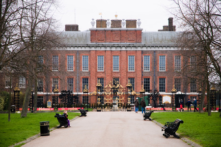 MAR 1, 2011 London, UK : Kensington Palace was an official residence of Princess Dianaのeditorial素材