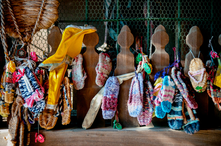 Narita, Chiba, JAPAN - Straw sandal at Niomon gate of Narita san Shinsho ji templeのeditorial素材