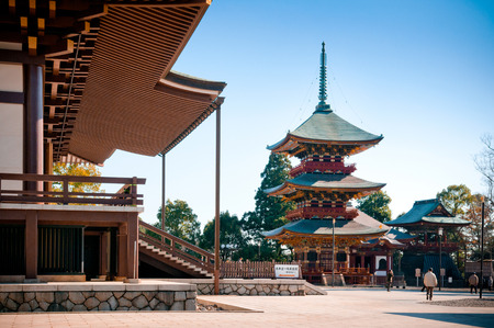 DEC 12, 2012 Narita, Chiba, JAPAN - Old beautiful historic three storey Japanese Pagoda of Narita san Shinsho ji templeのeditorial素材
